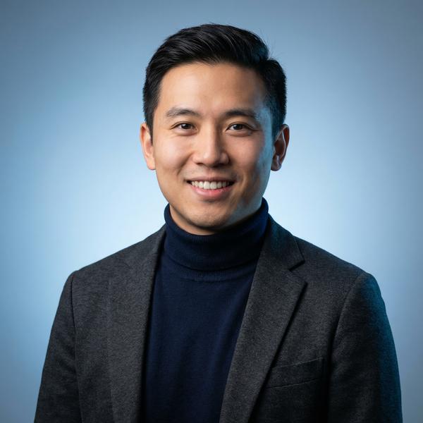 麻豆视频社区顾问陈逸飞